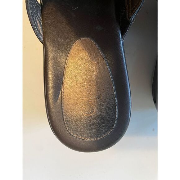 Cole Haan and Nike Air Strappy Low Wedge Sandals (SZ 9.5) - Picture 2 of 4